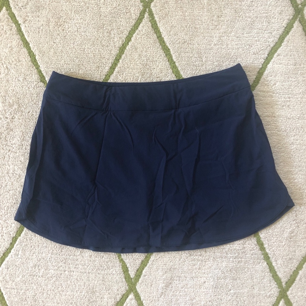 OUTDOOR VOICES EXERCISE SKORT